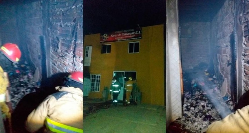 Incendio consumió una iglesia evangélica