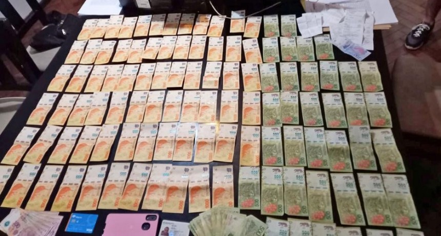 Secuestraron $ 100.000 y cayó un tucumano, tras millonario autorrobo a camión con golosinas