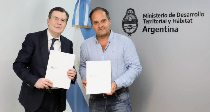 Alberto regresaría a Santiago para entregar la casa 100 mil