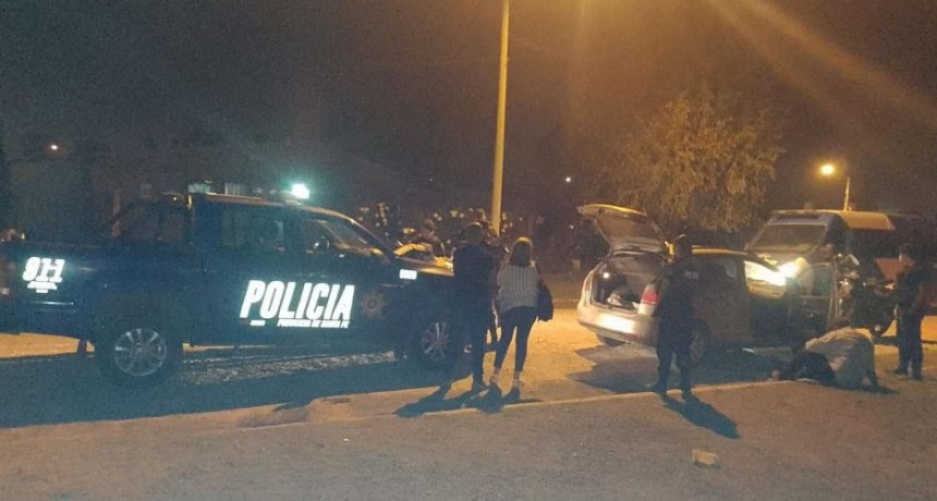 Docente santiagueño cayó preso en Santa Fe con un ladrillo de marihuana y allanaron su casa