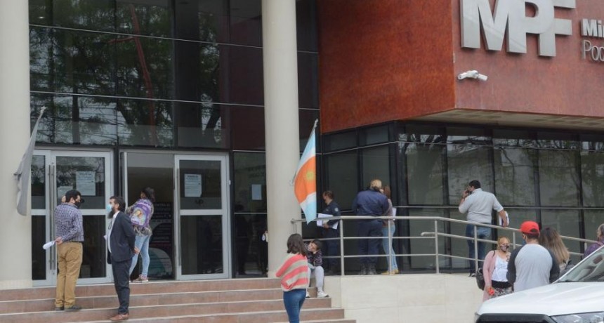 Detuvieron a un jubilado que abusaba y amenazaba a su vecina desde que la niña tenía 7 años