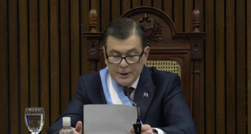 El Gobernador Zamora Anunció en el Mensaje Anual, Aguinaldo y Bono de 50.000 pesos
