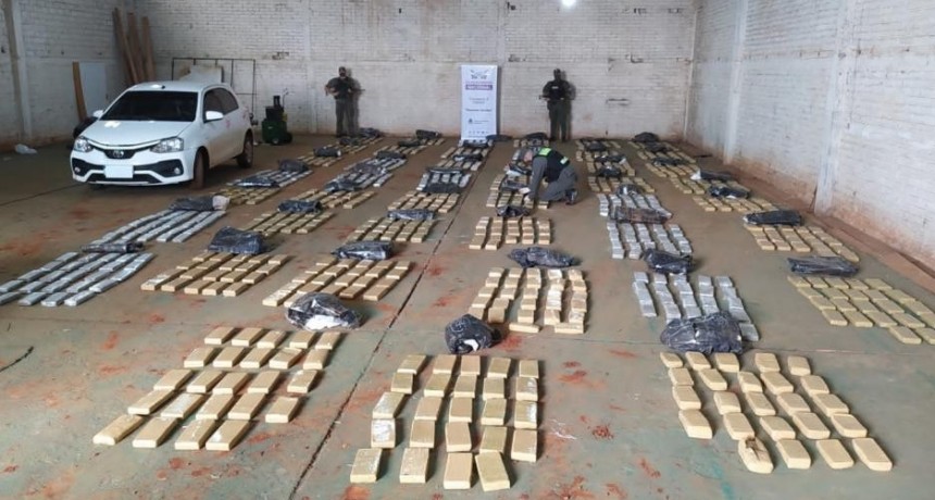 Gendarmería ingresó a un galpón 