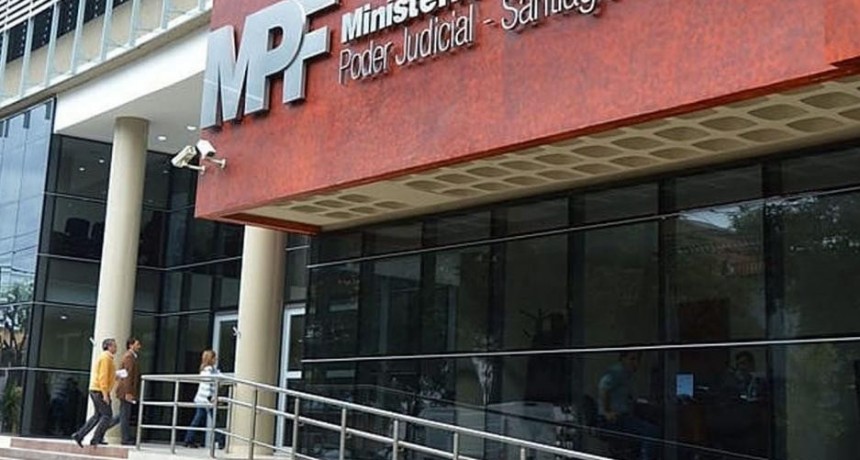 Mujer denunció que su padre murió por Covid-19 y 3 vecinos usurparon su casa