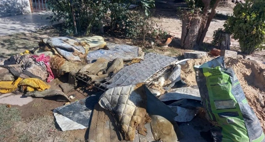 El llanto de un niño despertó a una familia y la salvó de voraz incendio