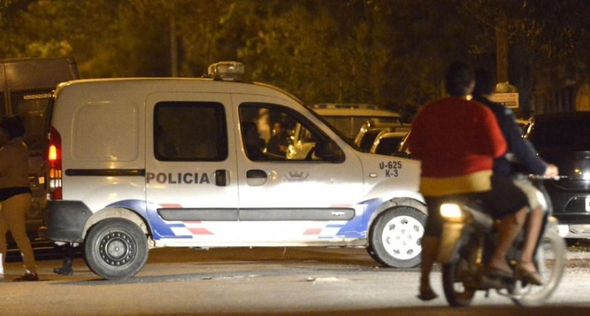 Una adolescente de 16 años fue a un cumpleaños y denunció que uno de los invitados la violó