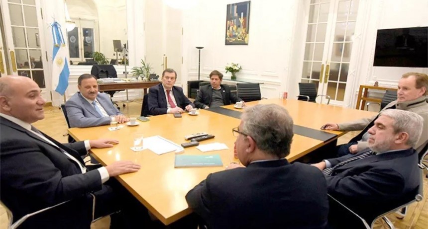 Zamora se reunió con Manzur, Aníbal Fernández y gobernadores