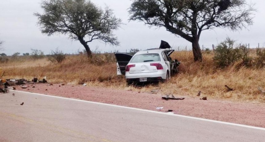 Una mujer murió en el acto en un impactante choque frontal en la ruta 9