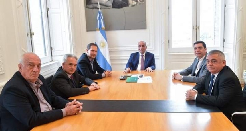 El intendente Héctor Pocho Ibáñez, firmó convenio de obras para Añatuya en Casa Rosada 