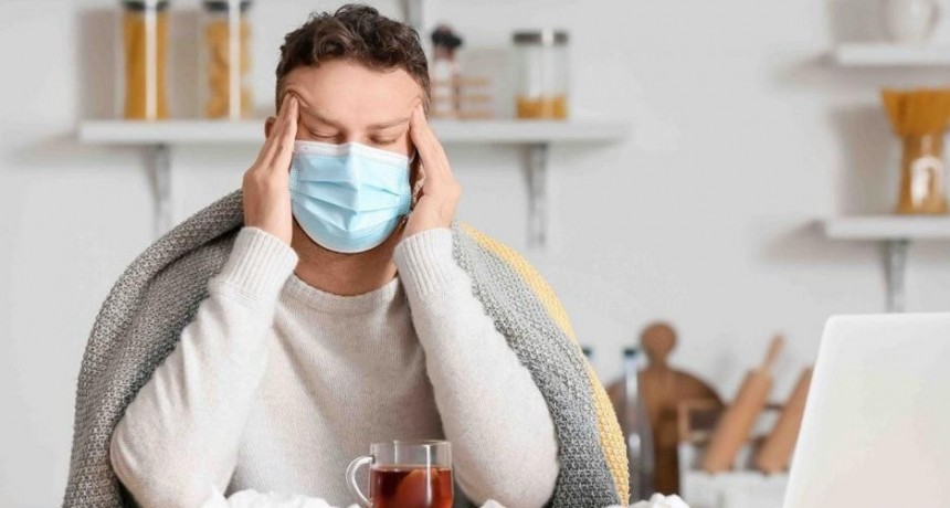 Dolor de cabeza, de garganta y mocos, los síntomas actualmente más frecuentes de Covid-19 en la Argentina