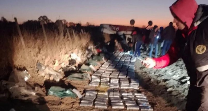 No había ninguna huella en la avioneta que cayó en Avía Terai con más de 324 kg de cocaína