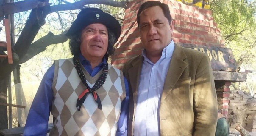 El payador Lázaro Moreno está internado en terapia intensiva en el Policlínico, de La Banda