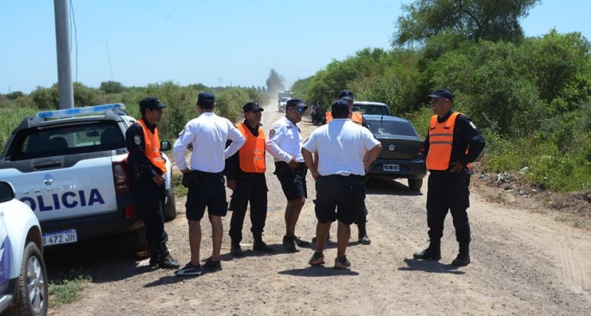 Investigan la confusa muerte de un adolescente hallado con un disparo de escopeta