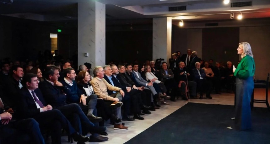 ZAMORA, FIGURA CENTRAL DEL HOMENAJE A DE LA SOTA