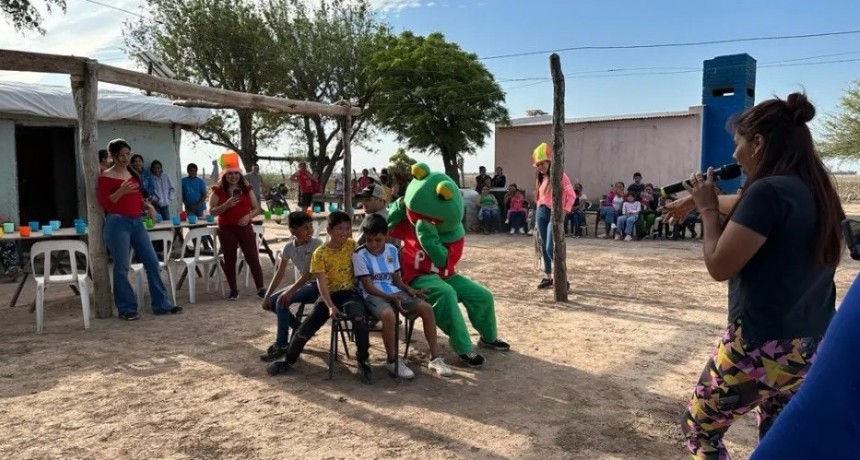 Los Juríes organizó un festejo para niños y niñas del Lote 9 