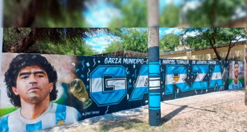 Un artista santiagueño pintó un mural en Garza